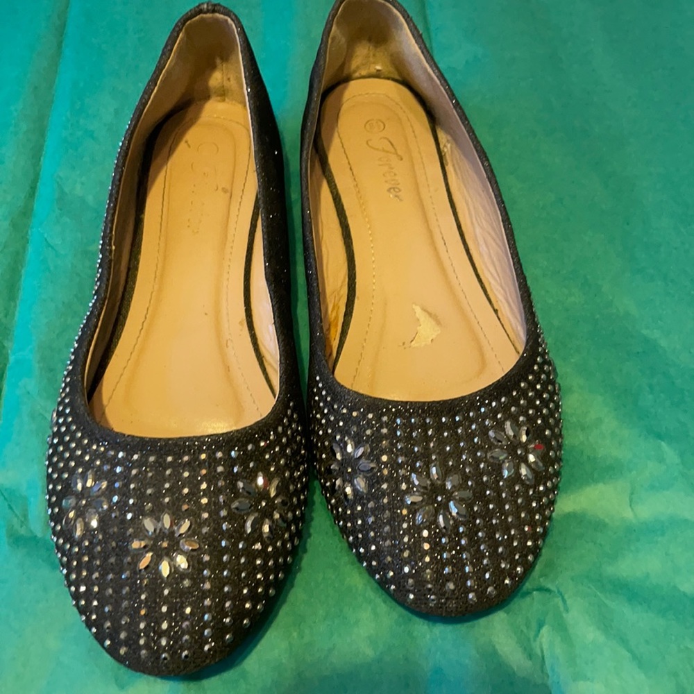 FOREVER BLACK FLATS EMBELLISHED WITH SILVER